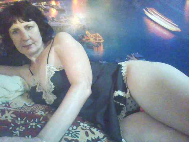 LeilaValentine webcam