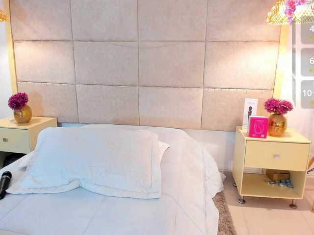 janaadhara's BongaCams show and profile