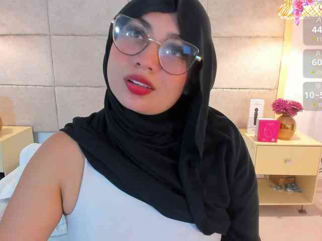 janaadhara Live Webcam on BongaCams