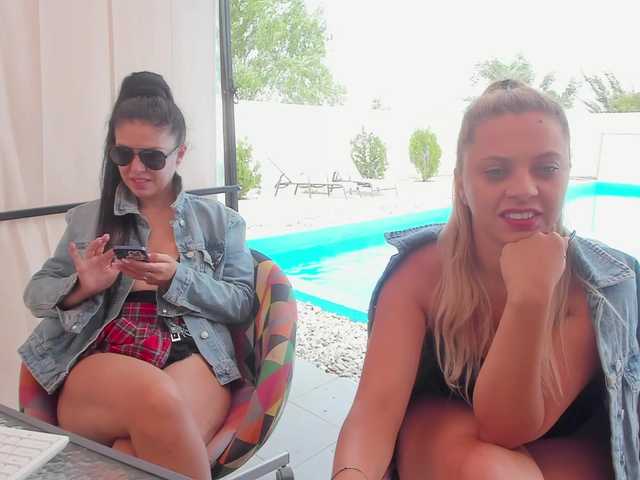 Sex chat gratuit in direct cu CarlaStaceeFun pe BongaCams