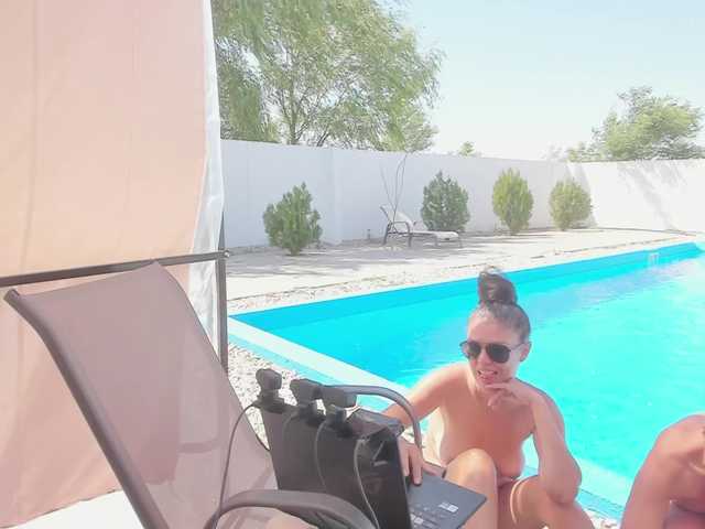 Sex chat gratuit in direct cu CarlaStaceeFun pe BongaCams