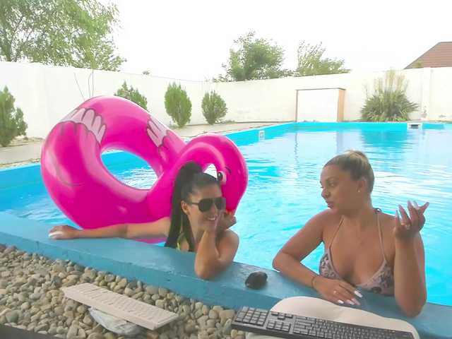 CarlaStaceeFun