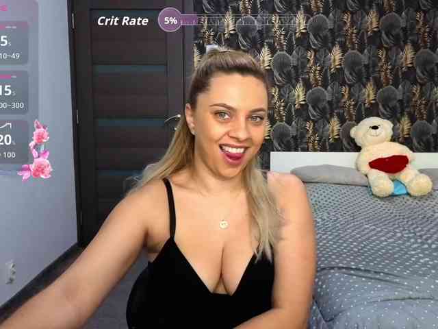 CarlaStaceeFun webcam