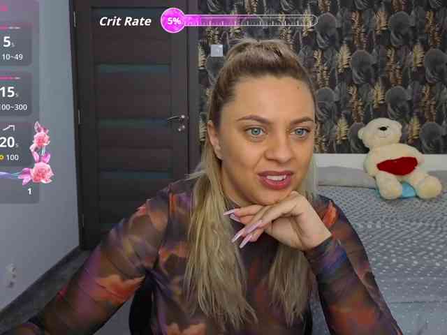 CarlaStaceeFun webcam