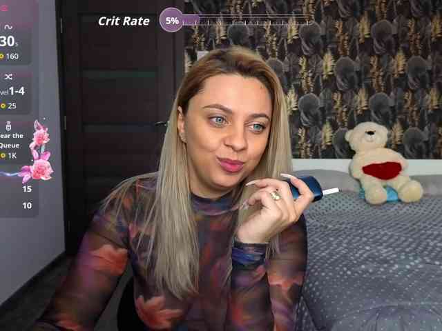 CarlaStaceeFun webcam