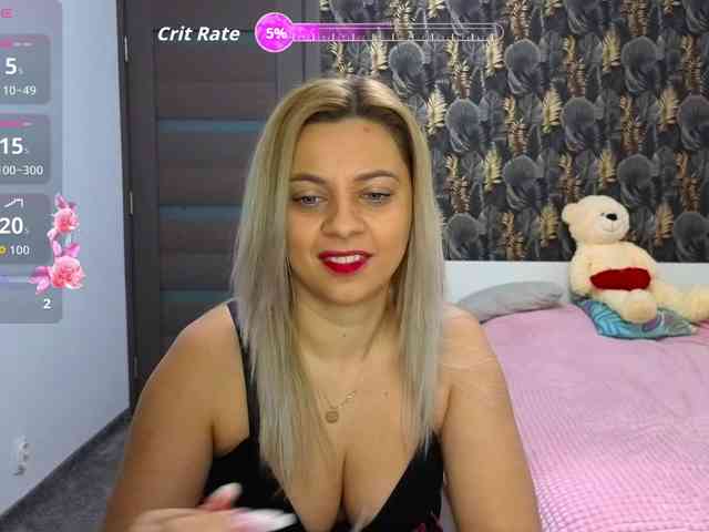 CarlaStaceeFun webcam