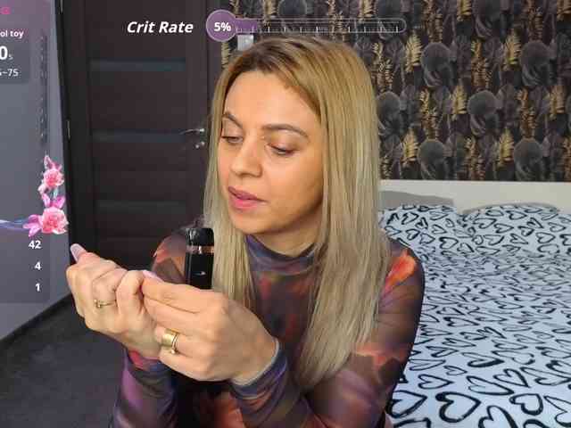 CarlaStaceeFun webcam