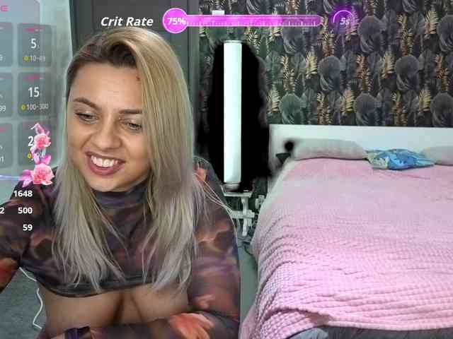 CarlaStaceeFun webcam