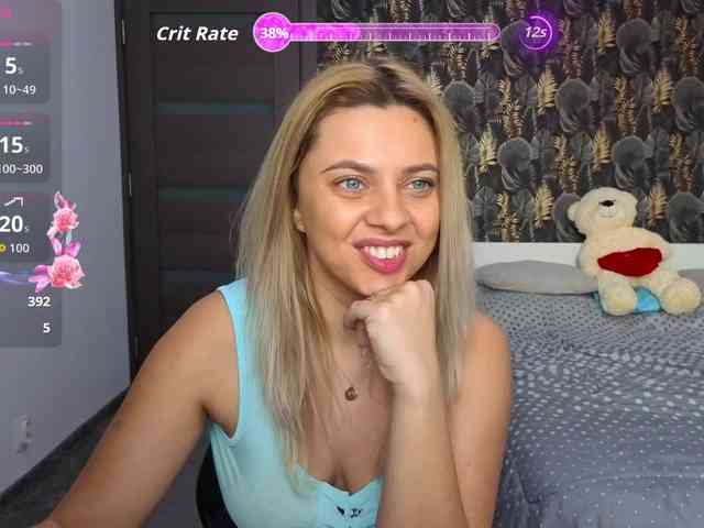 CarlaStaceeFun webcam