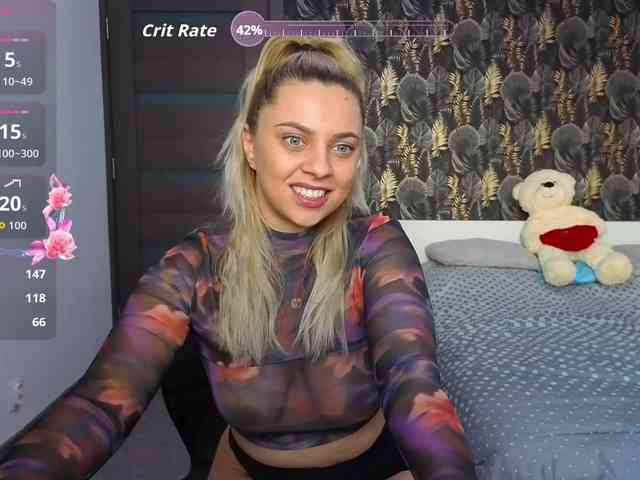 CarlaStaceeFun webcam
