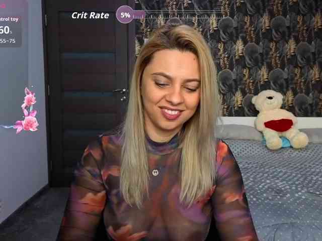 CarlaStaceeFun webcam