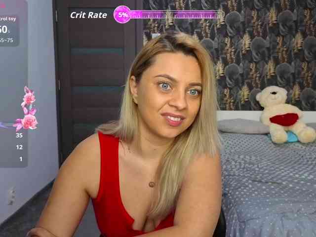 CarlaStaceeFun webcam