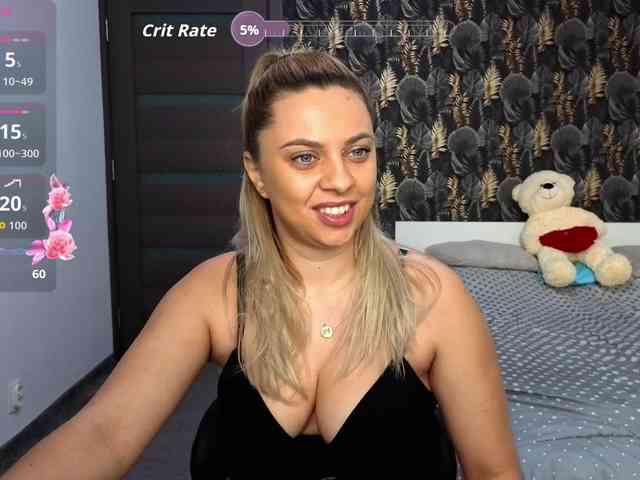 CarlaStaceeFun webcam