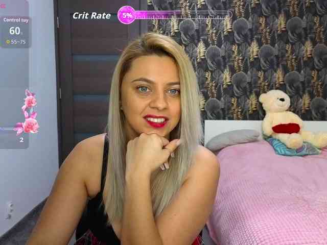 CarlaStaceeFun webcam