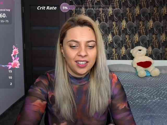 CarlaStaceeFun webcam