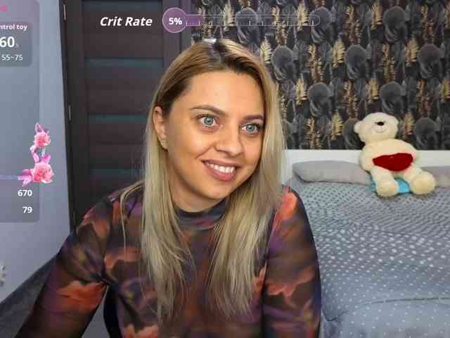 CarlaStaceeFun webcam