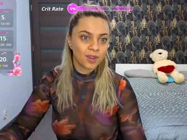 CarlaStaceeFun webcam