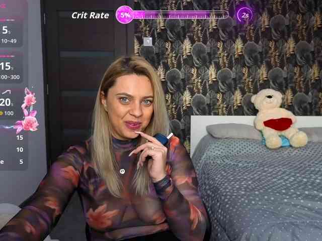 CarlaStaceeFun webcam