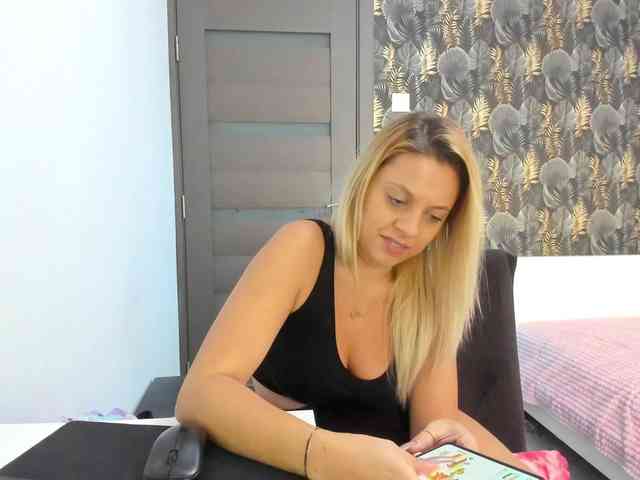 CarlaStaceeFun