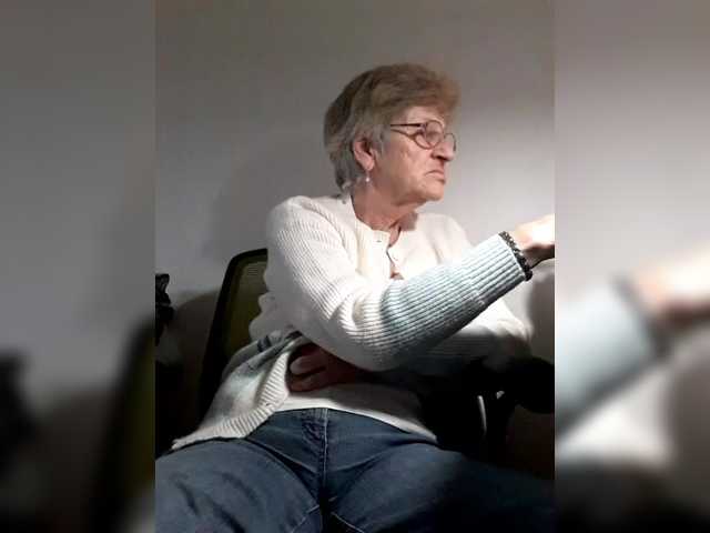 Reife-dame's BongaCams show and profile