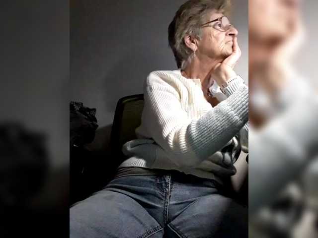 Reife-dame's BongaCams show and profile