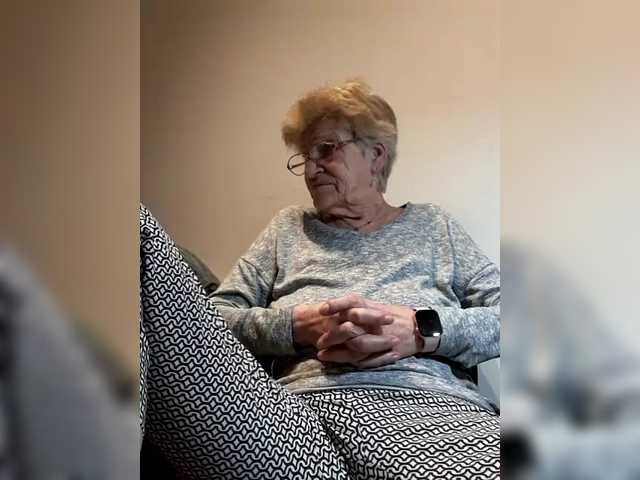 Reife-dame's BongaCams show and profile