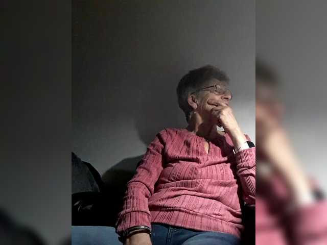 Reife-dame from BongaCams is Freechat