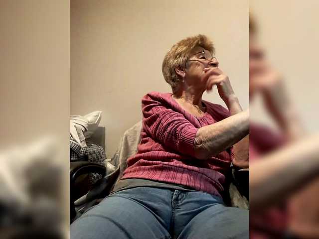 Reife-dame's BongaCams show and profile