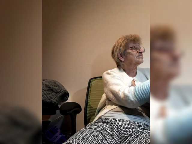 Reife-dame's BongaCams show and profile