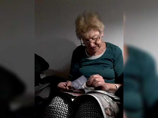 Reife-dame's BongaCams show and profile