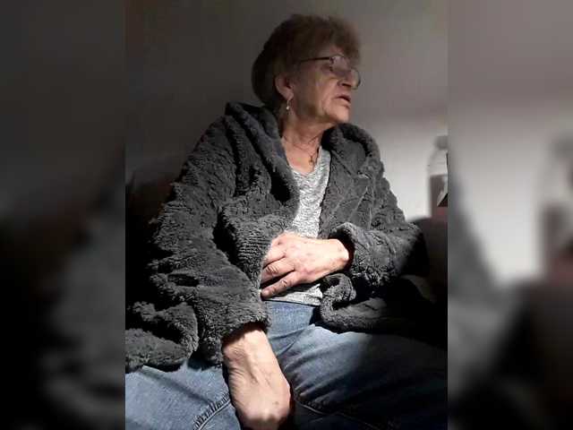 Reife-dame's BongaCams show and profile