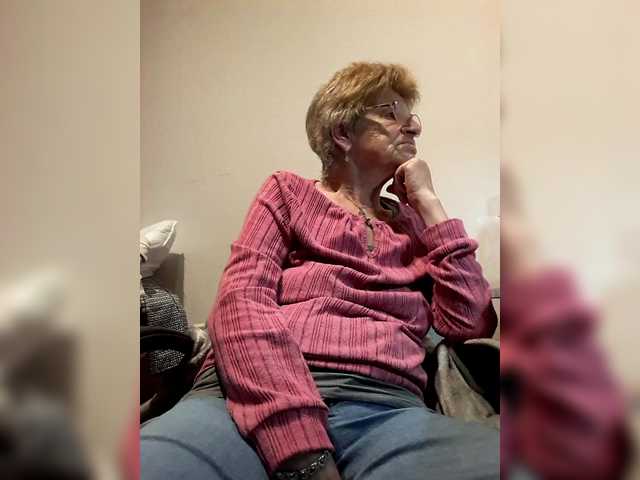 Reife-dame's BongaCams show and profile