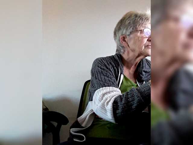 Reife-dame's BongaCams show and profile