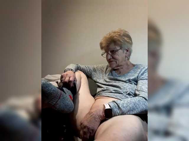 Reife-dame's BongaCams show and profile