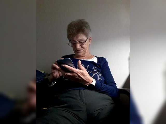 Reife-dame from BongaCams is Freechat