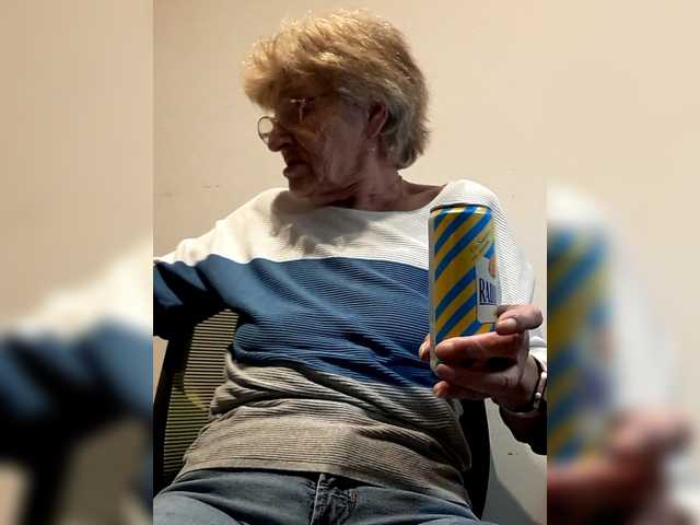 Reife-dame's BongaCams show and profile