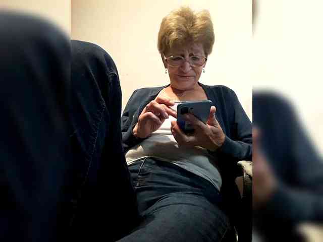 Reife-dame webcam
