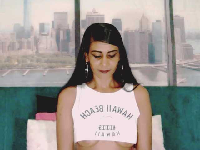 ErroticStarr's BongaCams show and profile