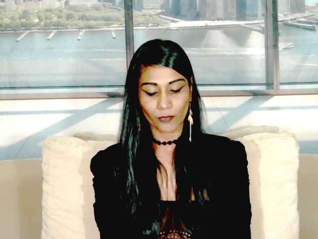 ErroticStarr webcam bongacams model stream image