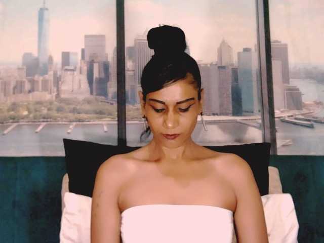 ErroticStarr's BongaCams show and profile