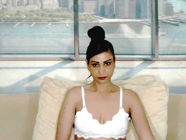 ErroticStarr's BongaCams show and profile