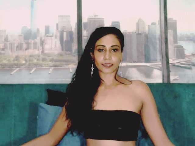 ErroticStarr's BongaCams show and profile