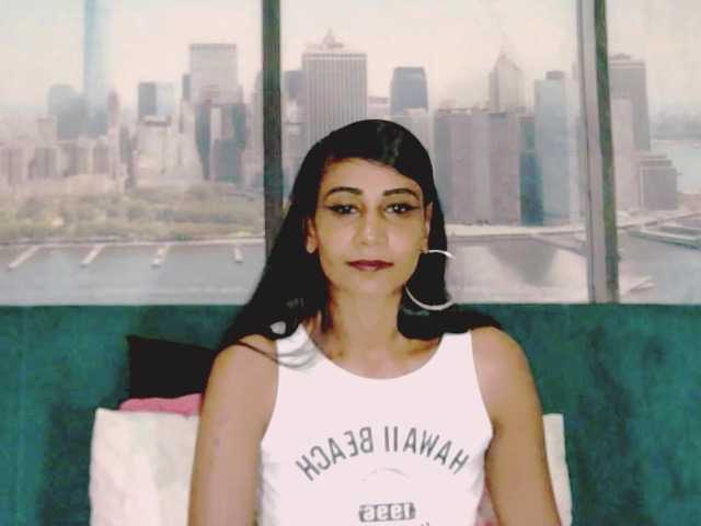 ErroticStarr's BongaCams show and profile