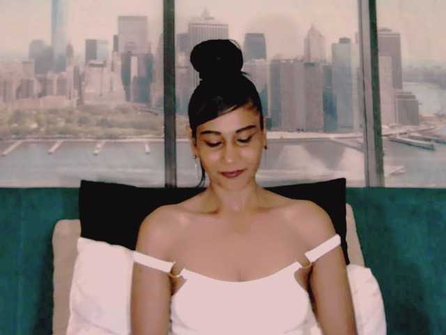 ErroticStarr's BongaCams show and profile