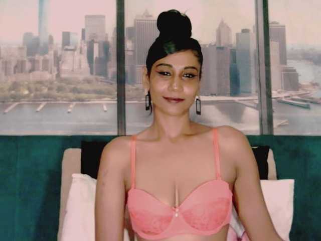 ErroticStarr's BongaCams show and profile