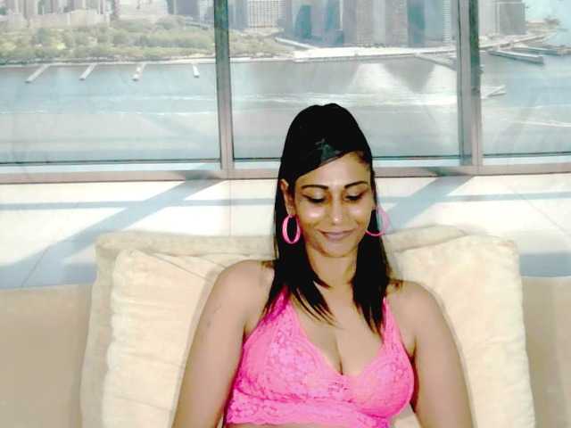 ErroticStarr webcam bongacams model stream image