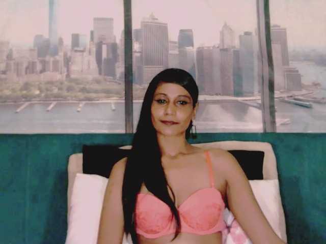 ErroticStarr's BongaCams show and profile