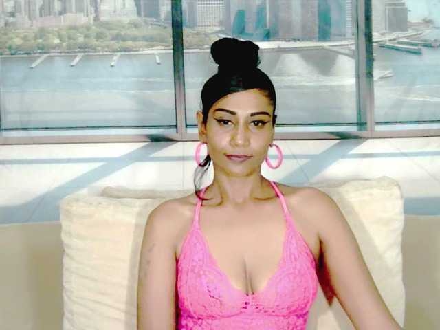 ErroticStarr webcam bongacams model stream image