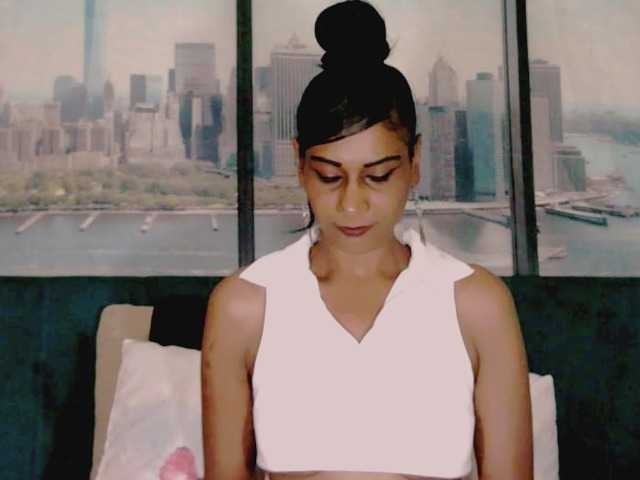 ErroticStarr's BongaCams show and profile