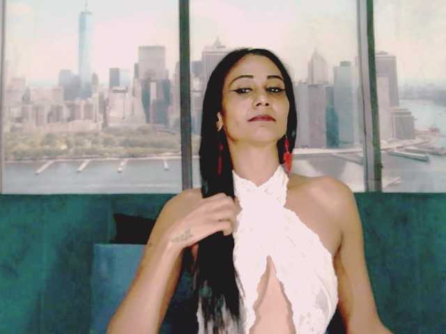 ErroticStarr's BongaCams show and profile